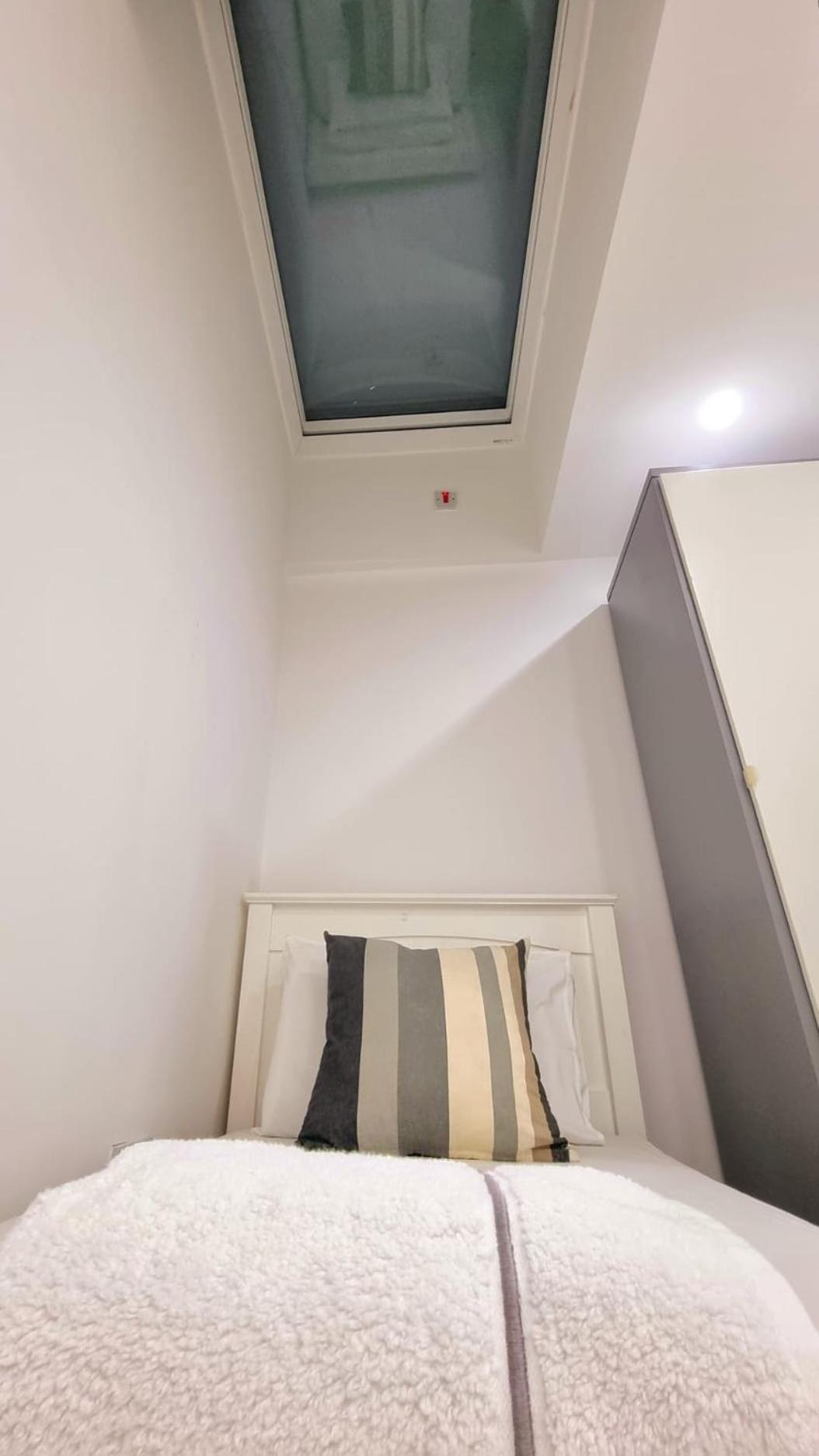 Brand New Flat Close To Turnpike Lane Tube Station London Exteriör bild