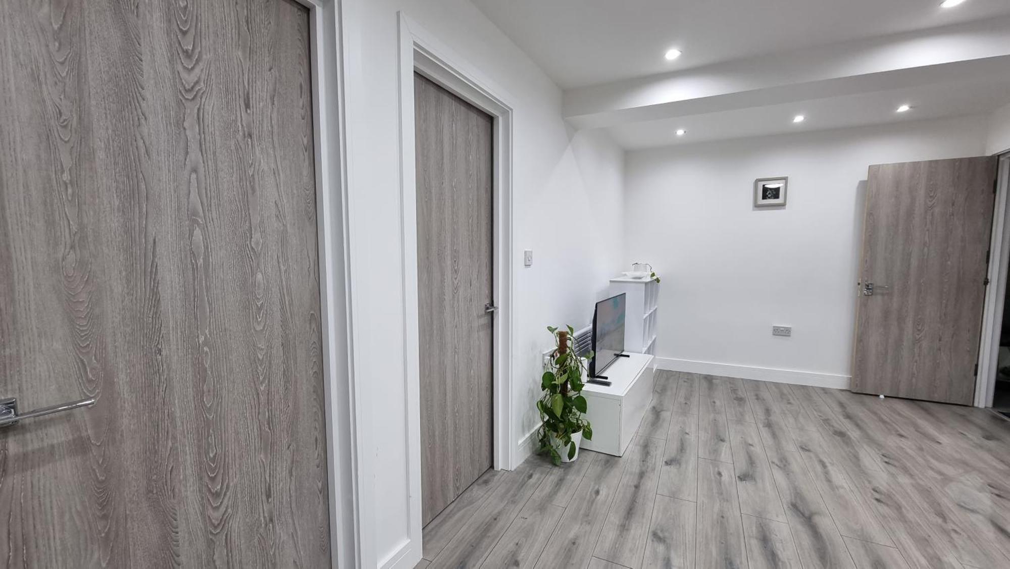 Brand New Flat Close To Turnpike Lane Tube Station London Exteriör bild